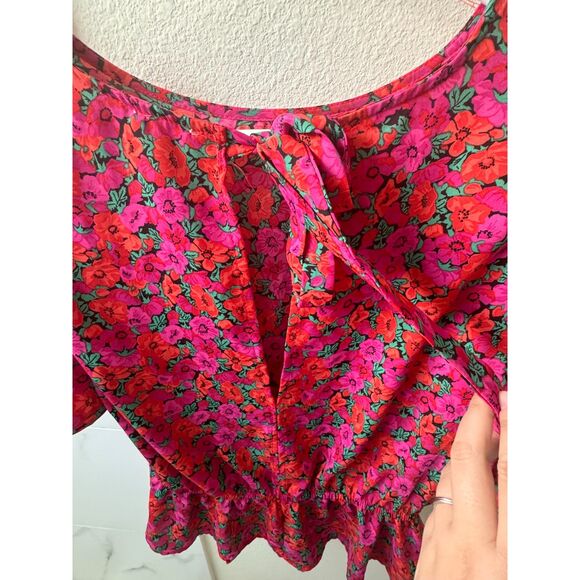 Francesca’s Mi Ami Miami Floral Open Back Puff Sleeve Peplum Blouse - Picture 4 of 7